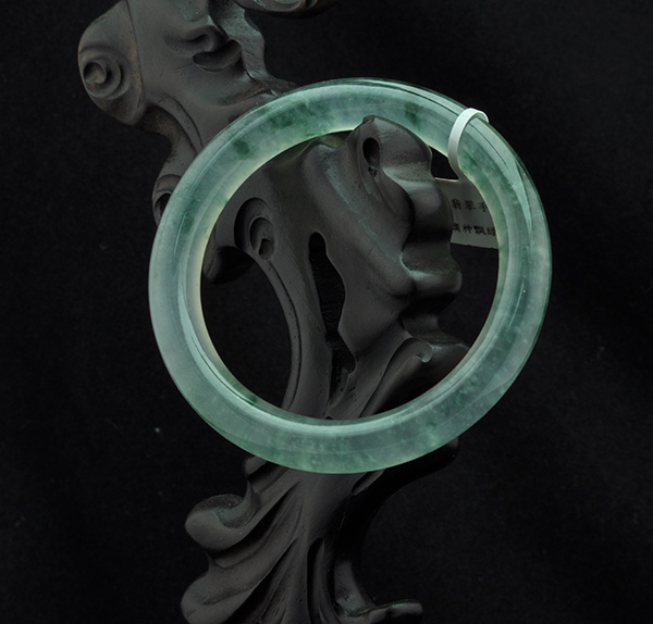 翡翠手镯