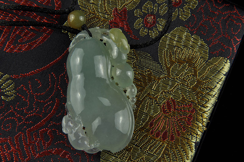 翡翠挂件里面的常见题材及其寓意